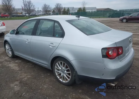 2008 Volkswagen Jetta Wolfsburg Edition из США, поврежденный, VIN 3VWRJ71K48M172258